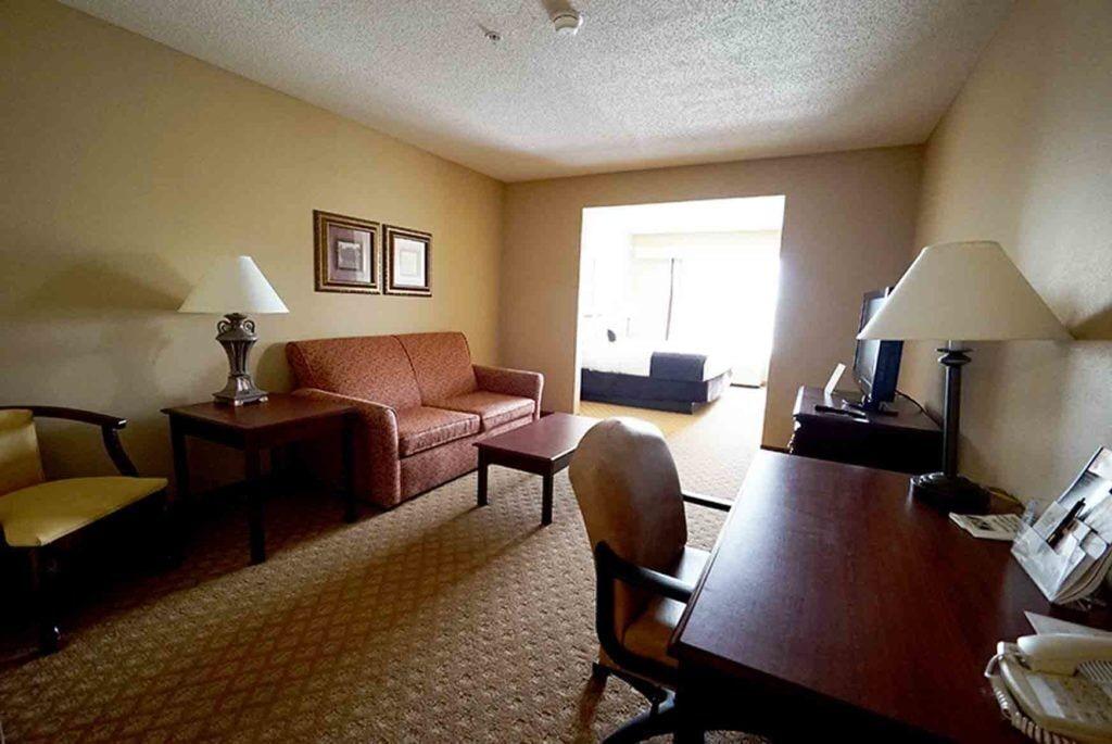 Town & Country Inn And Suites Quincy Dış mekan fotoğraf
